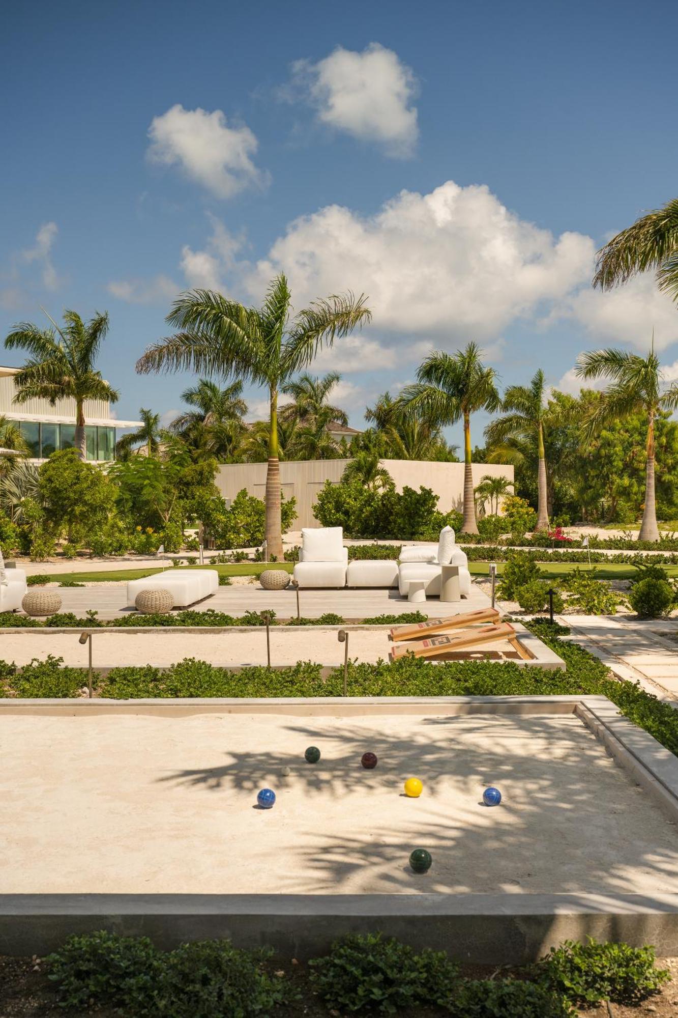 Beach Enclave Grace Bay Exterior photo