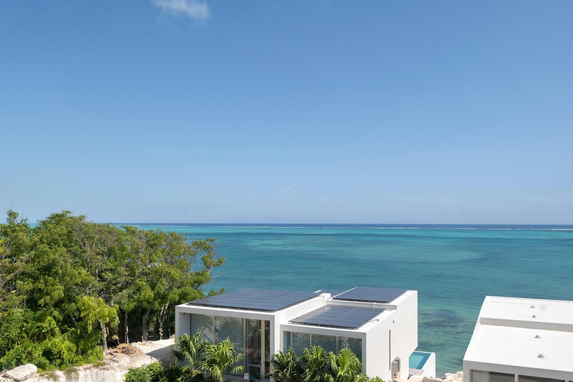 Beach Enclave Grace Bay Exterior photo