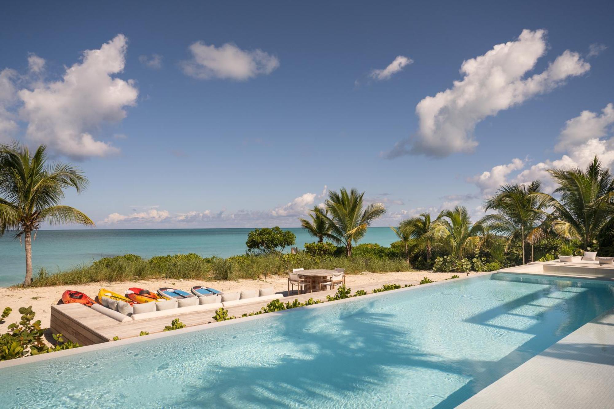 Beach Enclave Grace Bay Exterior photo