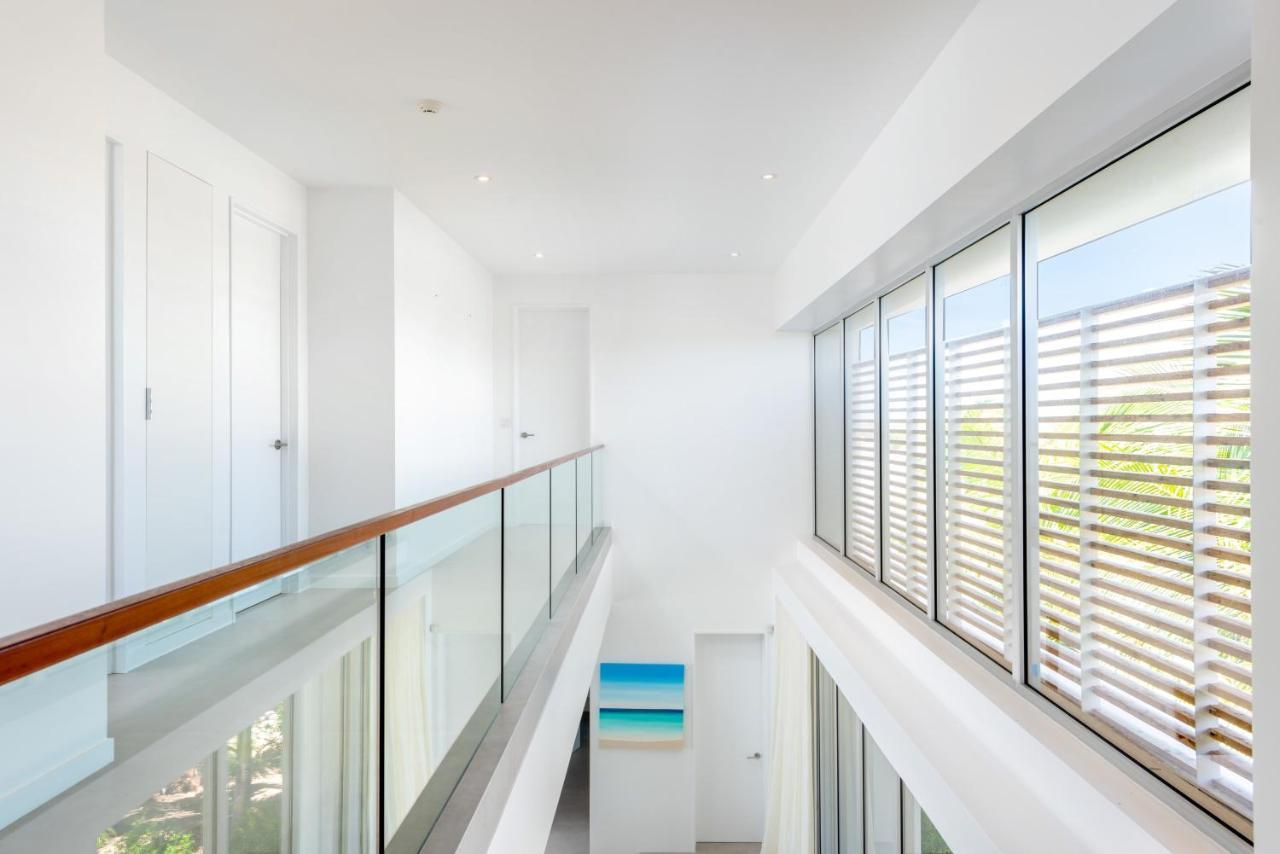Beach Enclave Grace Bay Exterior photo